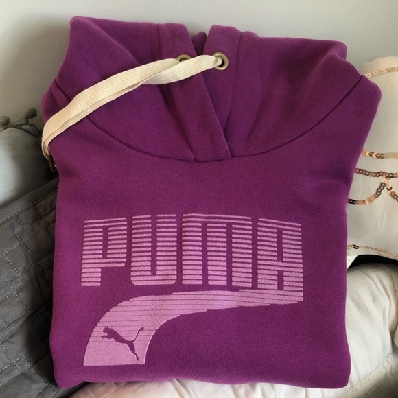 CHUNKY PUMA HOODIE - Picture 3 of 4